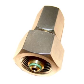 HTD ADAPTATEUR W30-DIN 5/8 300BAR
